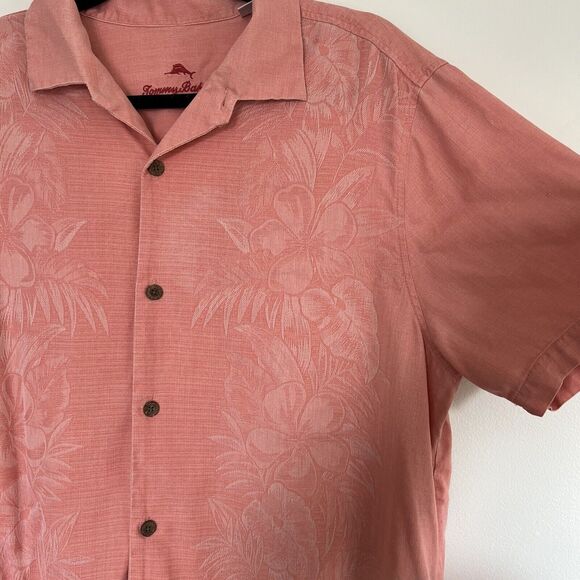 Tommy‎ Bahama Men’s 100% Silk Hawaiian Flower Shirt Size Large - Picture 7 of 11